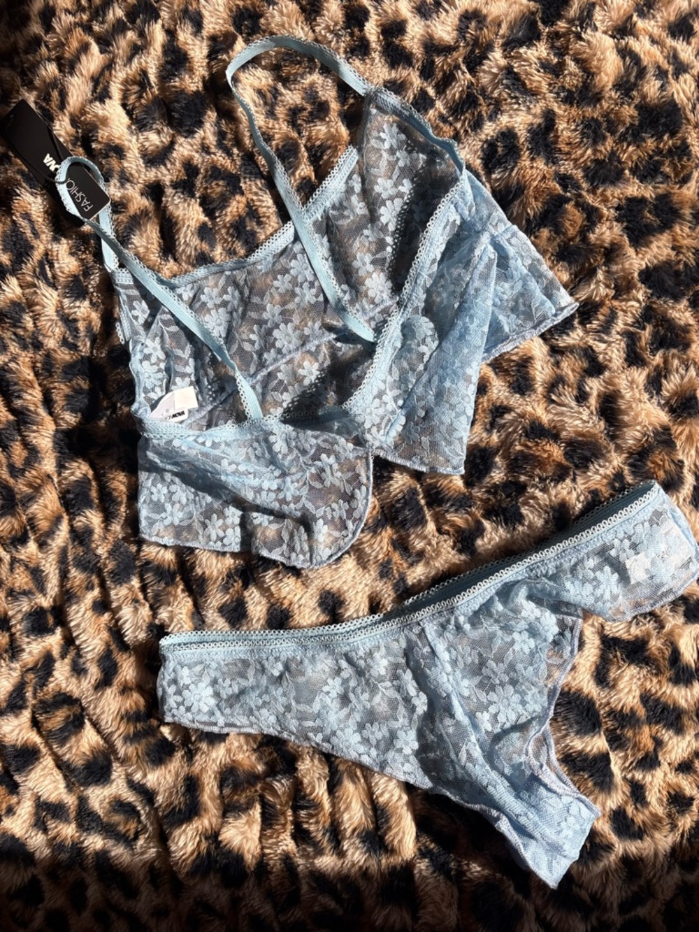 Sheer Floral Lace Bralette & Thong Set - Light Blue - Picture 4 of 7